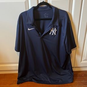 Nike golf and Yankees golf shirt
